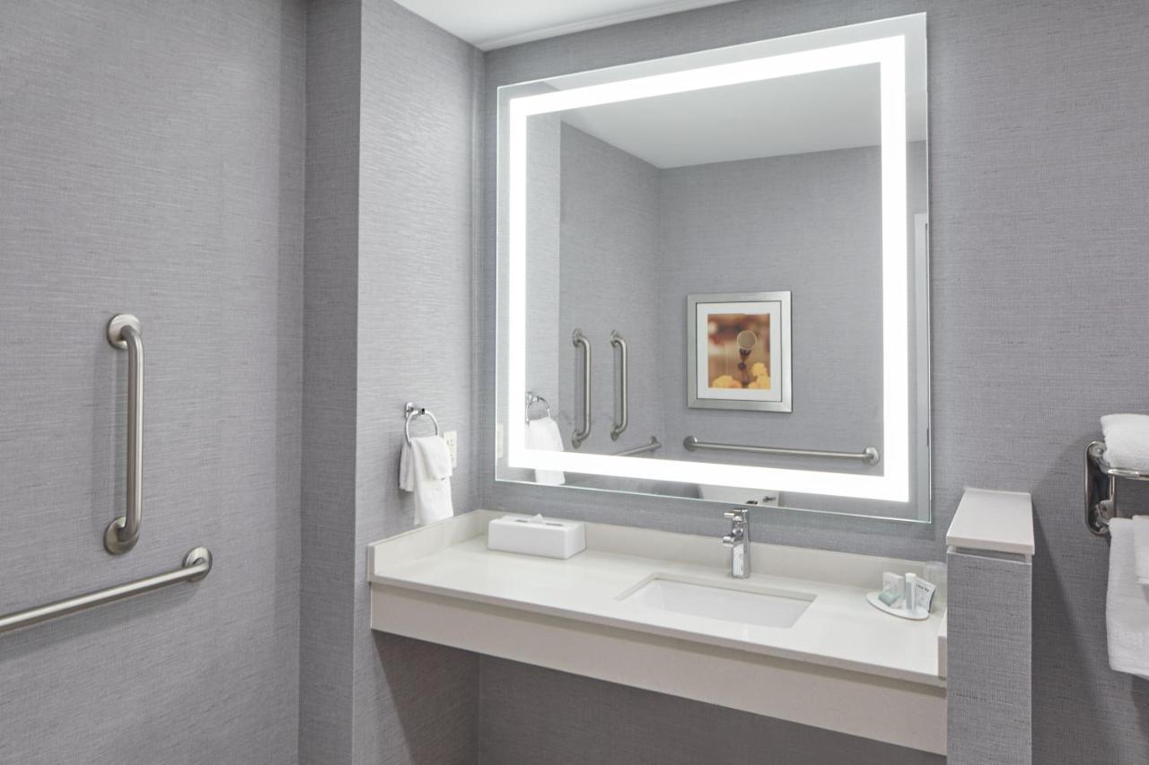 Fairfield Inn And Suites By Marriott Nashville Downtown/The Gulch Bagian luar foto