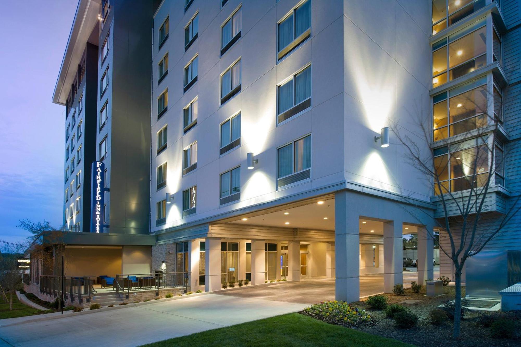 Fairfield Inn And Suites By Marriott Nashville Downtown/The Gulch Bagian luar foto